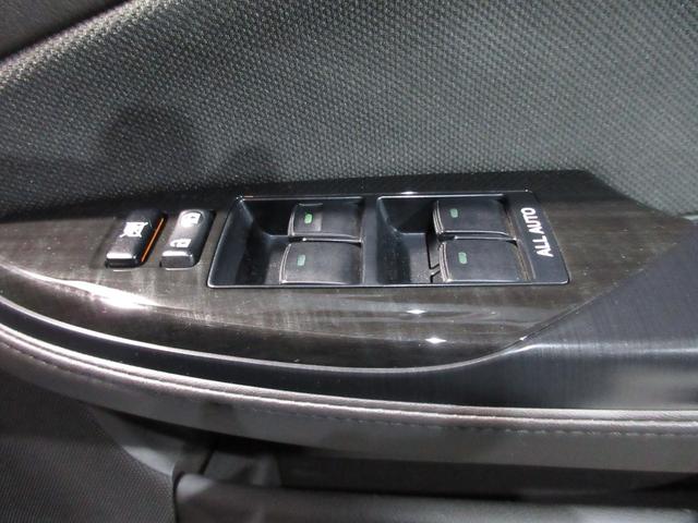 クラウン ２．５アスリート　アニバーサリーエディション　ワンオーナー　ＨＤＤナビ　Ｂｌｕｅｔｏｏｔｈ　フルセグ　ＤＶＤ　ＣＤ　バックカメラ　ＥＴＣ　パワーシート　ＨＩＤ　フォグ　スマートキー　プッシュスタート（76枚目）