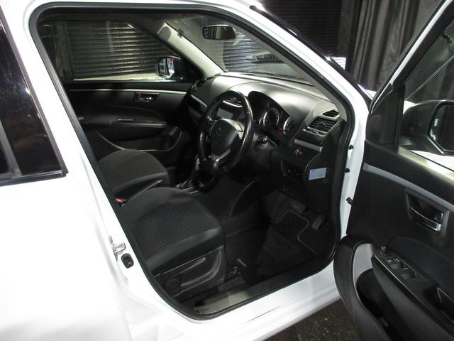 スイフト ＸＬ　ワンオーナー　メモリーナビ　フルセグ　Ｂｌｕｅｔｏｏｔｈ　ＤＶＤ　ＣＤ　ＥＴＣ　ＨＩＤ　フォグ　記録簿　スマートキー　プッシュスタート（13枚目）