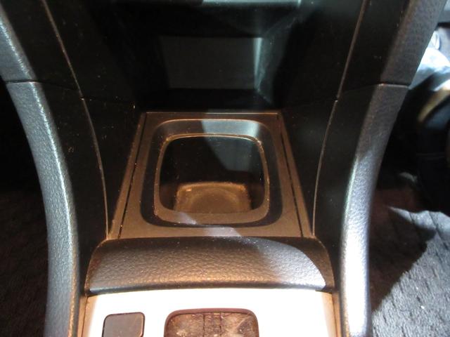 スイフト ＸＬ　ワンオーナー　メモリーナビ　フルセグ　Ｂｌｕｅｔｏｏｔｈ　ＤＶＤ　ＣＤ　ＥＴＣ　ＨＩＤ　フォグ　記録簿　スマートキー　プッシュスタート（72枚目）