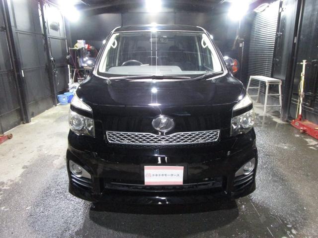 ヴォクシー ＺＳ　煌　後期　フリップダウンモニター　両側パワスラ　ＨＤＤナビ　フルセグ　Ｂｌｕｅｔｏｏｔｈ　ＤＶＤ　ＣＤ　Ｂカメラ　ＥＴＣ　スマートキー　プッシュスタート（12枚目）