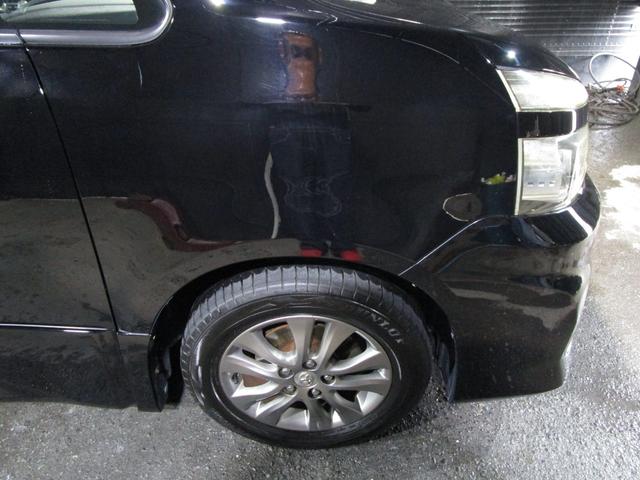 ヴォクシー ＺＳ　煌　後期　フリップダウンモニター　両側パワスラ　ＨＤＤナビ　フルセグ　Ｂｌｕｅｔｏｏｔｈ　ＤＶＤ　ＣＤ　Ｂカメラ　ＥＴＣ　スマートキー　プッシュスタート（23枚目）