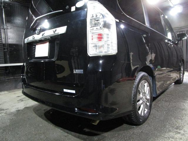 ヴォクシー ＺＳ　煌　後期　フリップダウンモニター　両側パワスラ　ＨＤＤナビ　フルセグ　Ｂｌｕｅｔｏｏｔｈ　ＤＶＤ　ＣＤ　Ｂカメラ　ＥＴＣ　スマートキー　プッシュスタート（28枚目）