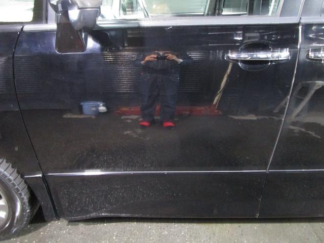 ヴォクシー ＺＳ　煌　後期　フリップダウンモニター　両側パワスラ　ＨＤＤナビ　フルセグ　Ｂｌｕｅｔｏｏｔｈ　ＤＶＤ　ＣＤ　Ｂカメラ　ＥＴＣ　スマートキー　プッシュスタート（35枚目）