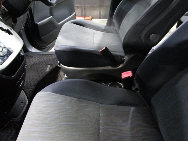 ヴォクシー ＺＳ　煌　後期　フリップダウンモニター　両側パワスラ　ＨＤＤナビ　フルセグ　Ｂｌｕｅｔｏｏｔｈ　ＤＶＤ　ＣＤ　Ｂカメラ　ＥＴＣ　スマートキー　プッシュスタート（58枚目）