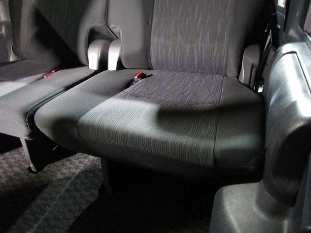 ヴォクシー ＺＳ　煌　後期　フリップダウンモニター　両側パワスラ　ＨＤＤナビ　フルセグ　Ｂｌｕｅｔｏｏｔｈ　ＤＶＤ　ＣＤ　Ｂカメラ　ＥＴＣ　スマートキー　プッシュスタート（63枚目）