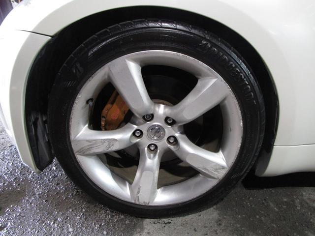 フェアレディＺ バージョンＳＴ　黒革　ＢＯＳＥサウンド　純正ナビ　ＣＤ　バックカメラ　ＥＴＣ　シートヒーター　パワーシート　キーレス（2枚目）