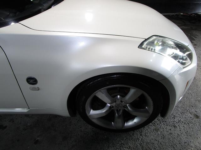 フェアレディＺ バージョンＳＴ　黒革　ＢＯＳＥサウンド　純正ナビ　ＣＤ　バックカメラ　ＥＴＣ　シートヒーター　パワーシート　キーレス（23枚目）