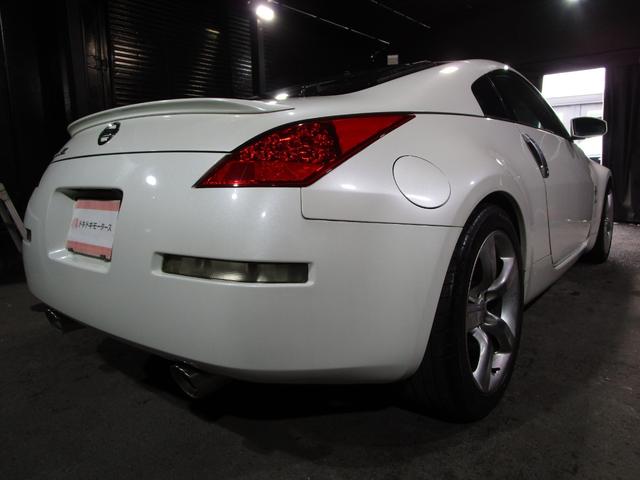 フェアレディＺ バージョンＳＴ　黒革　ＢＯＳＥサウンド　純正ナビ　ＣＤ　バックカメラ　ＥＴＣ　シートヒーター　パワーシート　キーレス（28枚目）