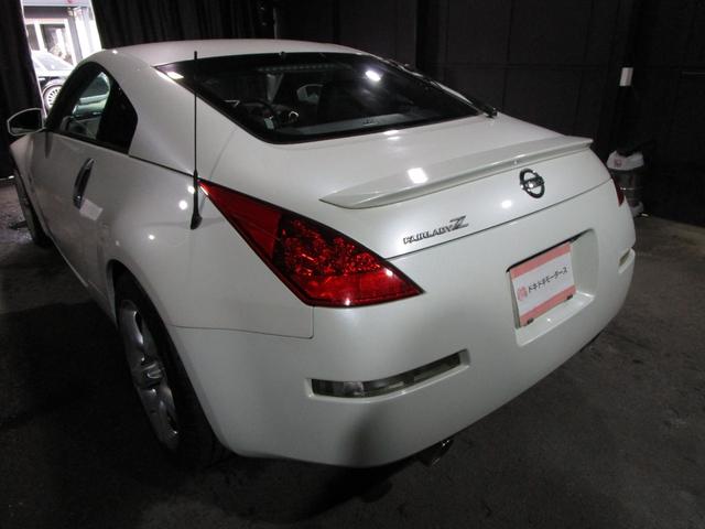 フェアレディＺ バージョンＳＴ　黒革　ＢＯＳＥサウンド　純正ナビ　ＣＤ　バックカメラ　ＥＴＣ　シートヒーター　パワーシート　キーレス（30枚目）