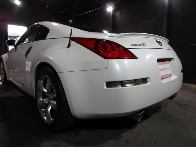 フェアレディＺ バージョンＳＴ　黒革　ＢＯＳＥサウンド　純正ナビ　ＣＤ　バックカメラ　ＥＴＣ　シートヒーター　パワーシート　キーレス（31枚目）