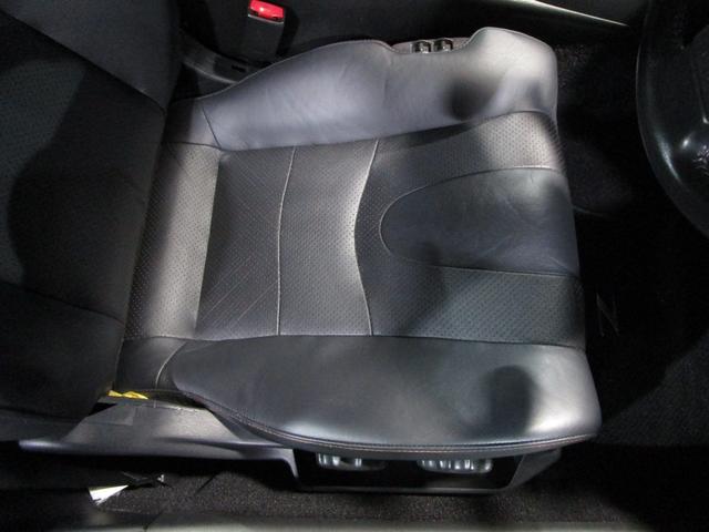 フェアレディＺ バージョンＳＴ　黒革　ＢＯＳＥサウンド　純正ナビ　ＣＤ　バックカメラ　ＥＴＣ　シートヒーター　パワーシート　キーレス（44枚目）