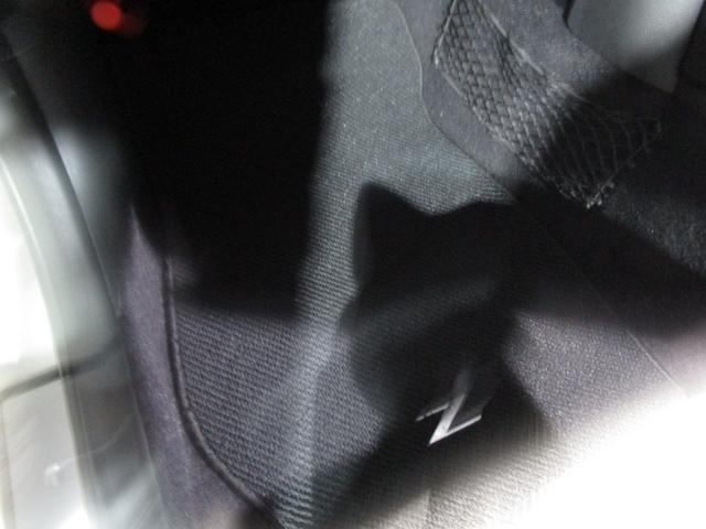 フェアレディＺ バージョンＳＴ　黒革　ＢＯＳＥサウンド　純正ナビ　ＣＤ　バックカメラ　ＥＴＣ　シートヒーター　パワーシート　キーレス（53枚目）