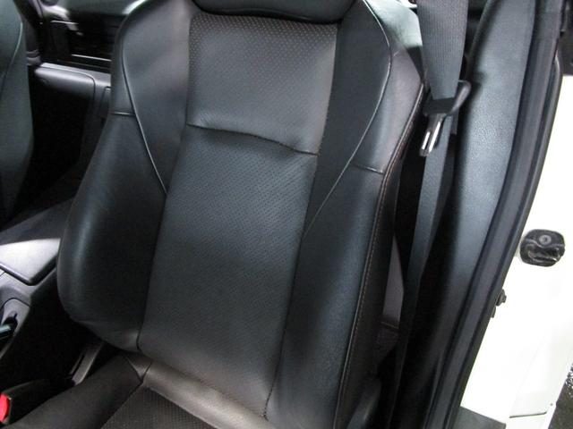 フェアレディＺ バージョンＳＴ　黒革　ＢＯＳＥサウンド　純正ナビ　ＣＤ　バックカメラ　ＥＴＣ　シートヒーター　パワーシート　キーレス（55枚目）