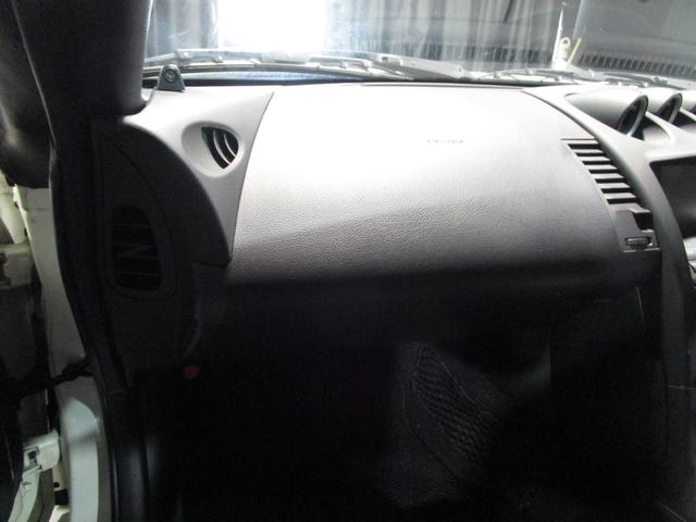 フェアレディＺ バージョンＳＴ　黒革　ＢＯＳＥサウンド　純正ナビ　ＣＤ　バックカメラ　ＥＴＣ　シートヒーター　パワーシート　キーレス（56枚目）