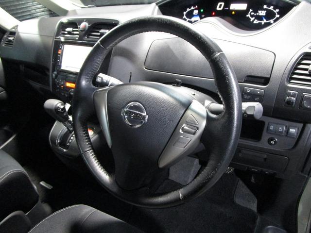 セレナ ライダー クルコン 両側パワスラ フリップダウンモニター メモリーナビ Bluetooth DVD CD バックカメラ ETC スマートキー プッシュスタート(42枚目)