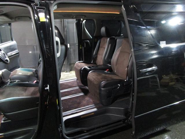 アルファード ２４０Ｓ　タイプゴールド　後期　モデリスタエアロ　クルコン　両側パワスラ　ハーフレザー　ＨＤＤナビ　フルセグ　Ｂｌｕｅｔｏｏｔｈ　ＤＶＤ　ＣＤ　Ｂカメラ　ＥＴＣ　ソナー　スマートキー　プッシュスタート（16枚目）