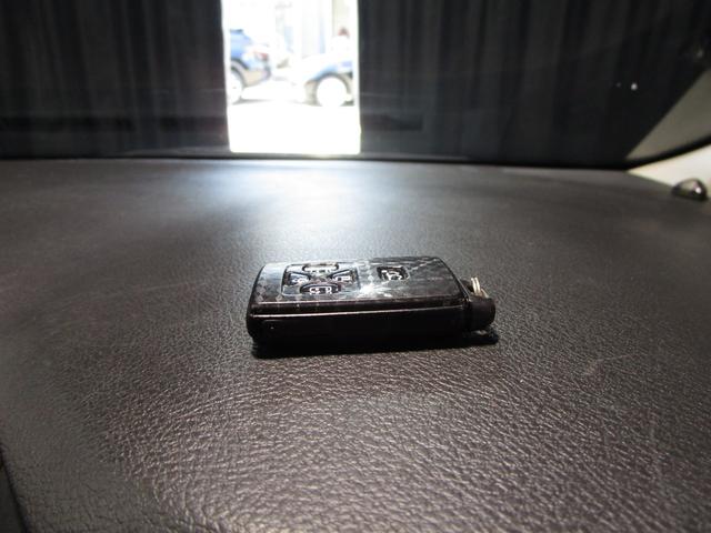 アルファード ２４０Ｓ　タイプゴールド　後期　モデリスタエアロ　クルコン　両側パワスラ　ハーフレザー　ＨＤＤナビ　フルセグ　Ｂｌｕｅｔｏｏｔｈ　ＤＶＤ　ＣＤ　Ｂカメラ　ＥＴＣ　ソナー　スマートキー　プッシュスタート（71枚目）