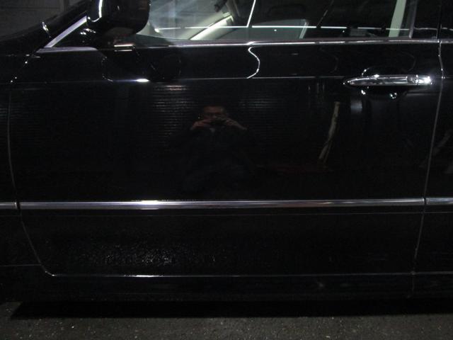 クラウン アスリート　６０ｔｈスペシャルエディション　後期　クルコン　ＨＤＤナビ　ＣＤ　バックカメラ　ＥＴＣ　ソナー　ローダウン　車高調　エアロ　スマートキー　プッシュスタート（3枚目）