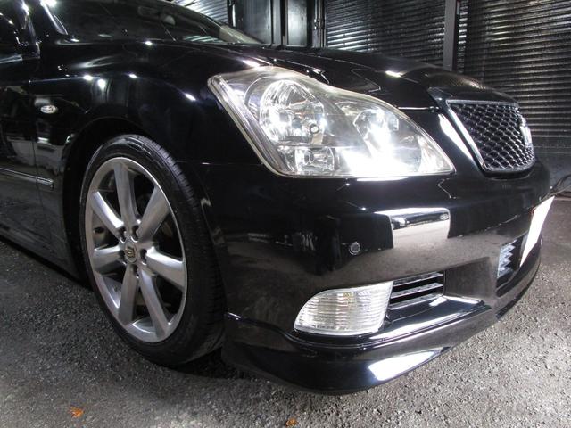 クラウン アスリート　６０ｔｈスペシャルエディション　後期　クルコン　ＨＤＤナビ　ＣＤ　バックカメラ　ＥＴＣ　ソナー　ローダウン　車高調　エアロ　スマートキー　プッシュスタート（21枚目）