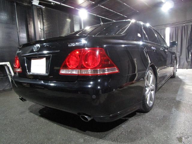 クラウン アスリート　６０ｔｈスペシャルエディション　後期　クルコン　ＨＤＤナビ　ＣＤ　バックカメラ　ＥＴＣ　ソナー　ローダウン　車高調　エアロ　スマートキー　プッシュスタート（28枚目）
