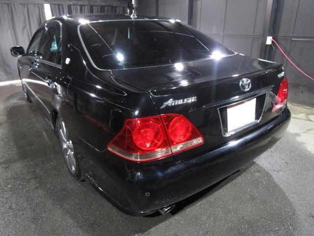 クラウン アスリート　６０ｔｈスペシャルエディション　後期　クルコン　ＨＤＤナビ　ＣＤ　バックカメラ　ＥＴＣ　ソナー　ローダウン　車高調　エアロ　スマートキー　プッシュスタート（30枚目）