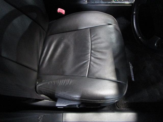 クラウン アスリート　６０ｔｈスペシャルエディション　後期　クルコン　ＨＤＤナビ　ＣＤ　バックカメラ　ＥＴＣ　ソナー　ローダウン　車高調　エアロ　スマートキー　プッシュスタート（44枚目）