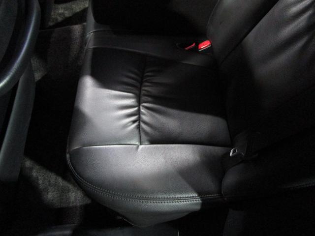 クラウン アスリート　６０ｔｈスペシャルエディション　後期　クルコン　ＨＤＤナビ　ＣＤ　バックカメラ　ＥＴＣ　ソナー　ローダウン　車高調　エアロ　スマートキー　プッシュスタート（50枚目）