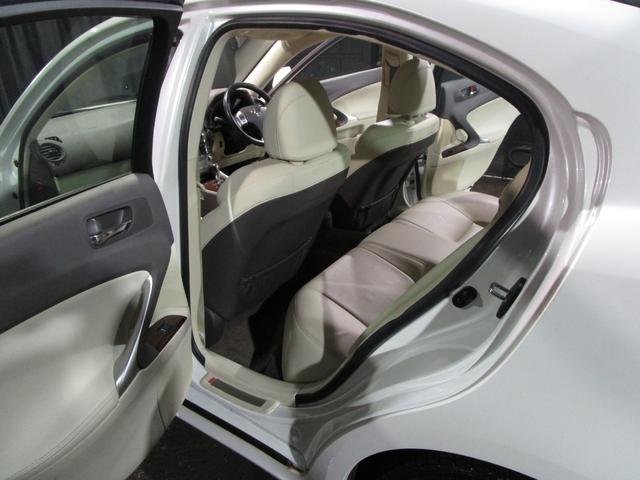 ＩＳ ＩＳ２５０　バージョンＬ　後期　パドルシフト　クルコン　革シート　ＨＤＤナビ　Ｂｌｕｅｔｏｏｔｈ　フルセグ　ＤＶＤ　ＣＤ　バックカメラ　ＥＴＣ　ソナー　スマートキー　プッシュスタート（16枚目）