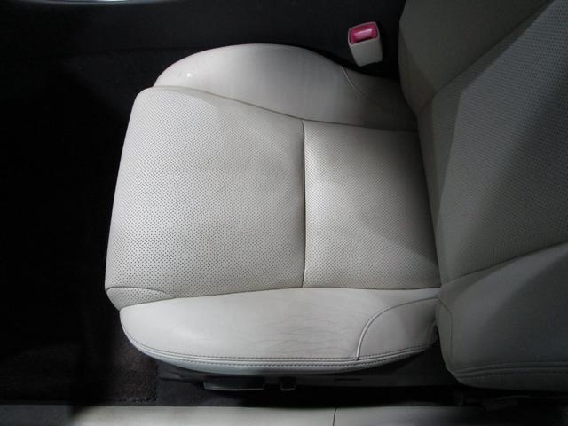 ＩＳ ＩＳ２５０　バージョンＬ　後期　パドルシフト　クルコン　革シート　ＨＤＤナビ　Ｂｌｕｅｔｏｏｔｈ　フルセグ　ＤＶＤ　ＣＤ　バックカメラ　ＥＴＣ　ソナー　スマートキー　プッシュスタート（54枚目）