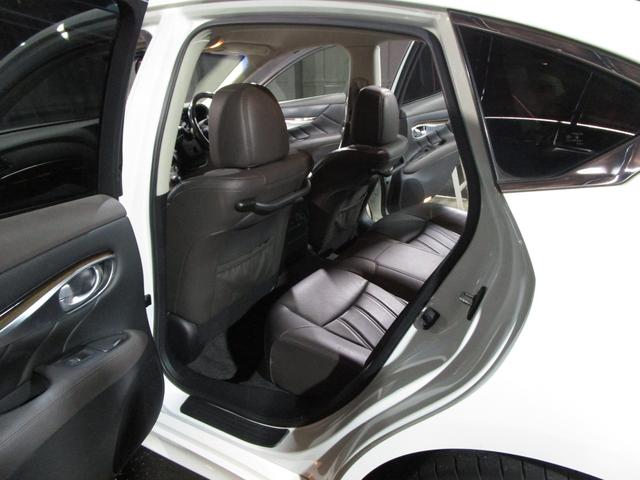 �G�A���@�A���~�@���[�_�E���@�ȂǊe��J�X�^�����ቿ�i���X�ł��̂ŃJ�X�^���X���i���ŏo���܂��B