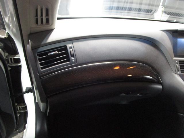 �G�A���@�A���~�@���[�_�E���@�ȂǊe��J�X�^�����ቿ�i���X�ł��̂ŃJ�X�^���X���i���ŏo���܂��B