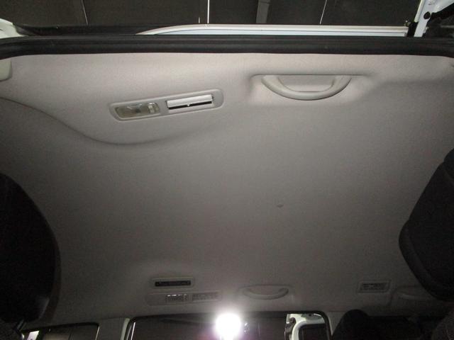 セレナ ハイウェイスター　Ｖセレクション　アイドリングＳ　クルコン　両側パワスラ　メモリーナビ　Ｂｌｕｅｔｏｏｔｈ　フルセグ　ＤＶＤ　ＣＤ　バックカメラ　ＥＴＣ　ソナー　スマートキー　プッシュスタート（58枚目）