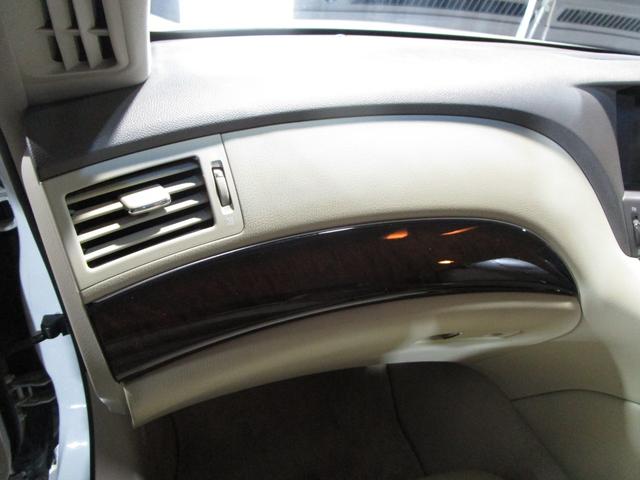 �G�A���@�A���~�@���[�_�E���@�ȂǊe��J�X�^�����ቿ�i���X�ł��̂ŃJ�X�^���X���i���ŏo���܂��B