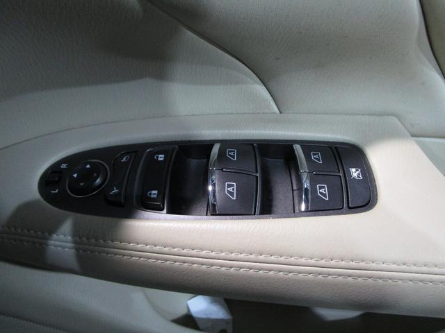 �Ɣ̂̕������������t���ɗ����Ă��蓯�Ǝ҂����������Ȃ�ԉ��Ƃ̕]�������������Ă���܂��B