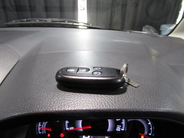 �[�ԏ����@���s�e�X�g�A�_���A�����A���h���A�o�P�c���t���̉���𗎂Ƃ����[���N���[�j���O�A�{�f�B�𖁂��グ�R�[�e�B���O�A���y�A�ȂǊe�E�l����ɐS���S�ɂ��Č������ڂŎ��Ŋm�F���[�ԂɑS�͂�s�������܂��I