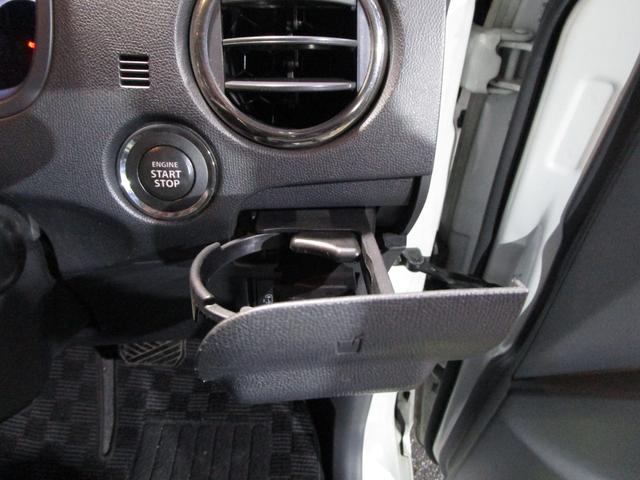 �Ɣ̂̕������������t���ɗ����Ă��蓯�Ǝ҂����������Ȃ�ԉ��Ƃ̕]�������������Ă���܂��B