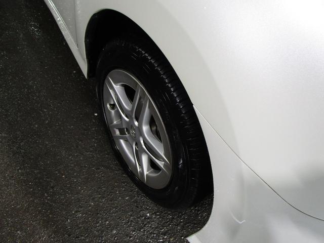 �^�C���ƃA���~�͐�p��܂ŃN���[�j���O���ō��������v�`�w�ŃR�[�e�B���O���܂��B�G���W�����[���͎Ԃ̂��߂ɉߏ�Ȑ��|�͂��Ă���܂���B