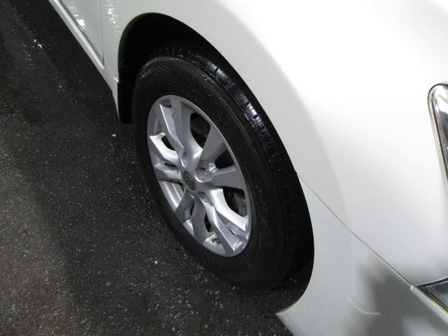 �^�C���ƃA���~�͐�p��܂ŃN���[�j���O���ō��������v�`�w�ŃR�[�e�B���O���܂��B�G���W�����[���͎Ԃ̂��߂ɉߏ�Ȑ��|�͂��Ă���܂���B