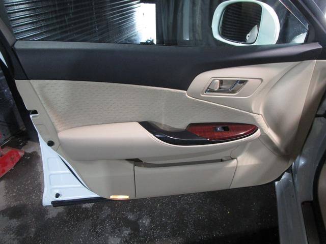 �J�[�h�����A�o�����o���������\�ł��B