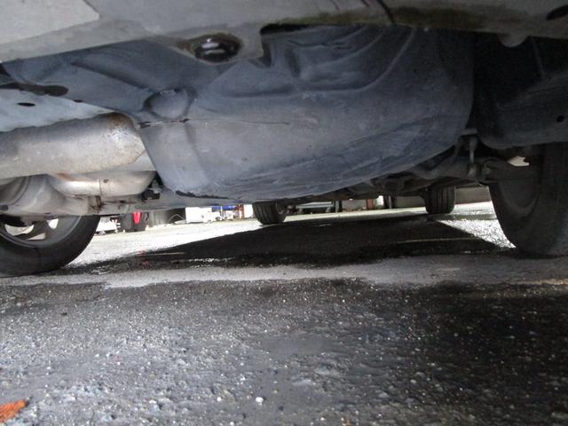 �[�ԏ����@���s�e�X�g�A�_���A�����A���h���A�o�P�c���t���̉���𗎂Ƃ����[���N���[�j���O�A�{�f�B�𖁂��グ�R�[�e�B���O�A���y�A�ȂǊe�E�l����ɐS���S�ɂ��Č������ڂŎ��Ŋm�F���[�ԂɑS�͂�s�������܂��I