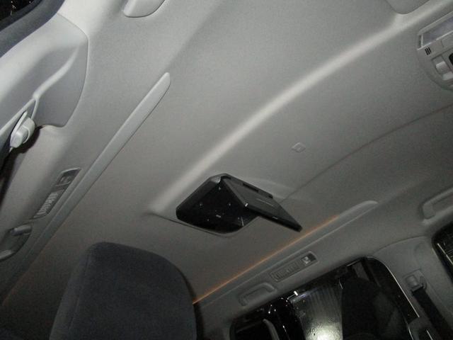 ヴェルファイア ２．４Ｚ　プラチナムセレクション　フリップダウンモニター　両側パワスラ　ＨＤＤナビ　Ｂｌｕｅｔｏｏｔｈ　フルセグ　ＤＶＤ　ＣＤ　バックカメラ　ＥＴＣ　スマートキー　プッシュスタート（18枚目）