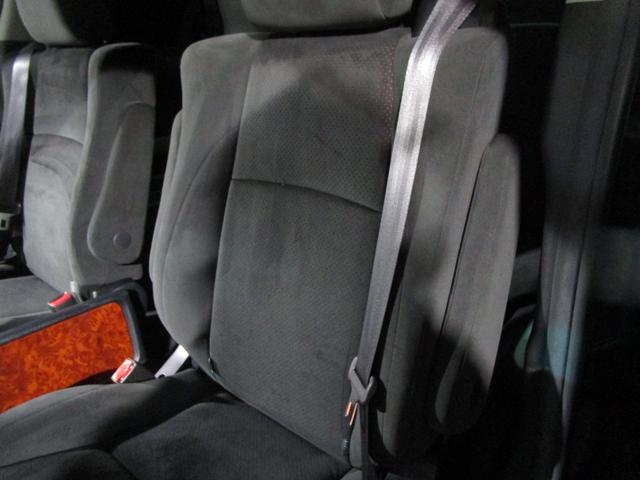 ヴェルファイア ２．４Ｚ　プラチナムセレクション　フリップダウンモニター　両側パワスラ　ＨＤＤナビ　Ｂｌｕｅｔｏｏｔｈ　フルセグ　ＤＶＤ　ＣＤ　バックカメラ　ＥＴＣ　スマートキー　プッシュスタート（51枚目）