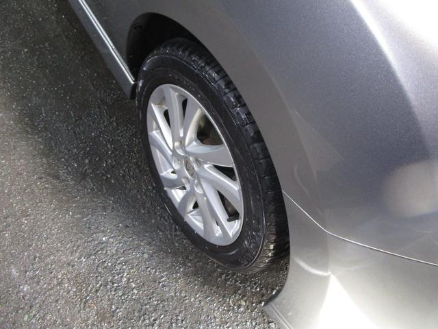 �^�C���ƃA���~�͐�p��܂ŃN���[�j���O���ō��������v�`�w�ŃR�[�e�B���O���܂��B�G���W�����[���͎Ԃ̂��߂ɉߏ�Ȑ��|�͂��Ă���܂���B