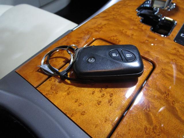 �Ɣ̂̕������������t���ɗ����Ă��蓯�Ǝ҂����������Ȃ�ԉ��Ƃ̕]�������������Ă���܂��B