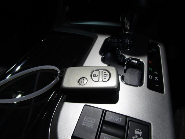 �[�ԏ����@���s�e�X�g�A�_���A�����A���h���A�o�P�c���t���̉���𗎂Ƃ����[���N���[�j���O�A�{�f�B�𖁂��グ�R�[�e�B���O�A���y�A�ȂǊe�E�l����ɐS���S�ɂ��Č������ڂŎ��Ŋm�F���[�ԂɑS�͂�s�������܂��I