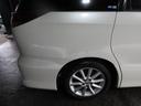 納車準備 走行テスト、点検、整備、板金塗装、バケツ何杯分の汚れを落とすルームクリーニング、ボディを磨き上げコーティング、リペアなど各職人さんに心を鬼にして厳しい目で耳で確認し納車に全力を尽くさせます!