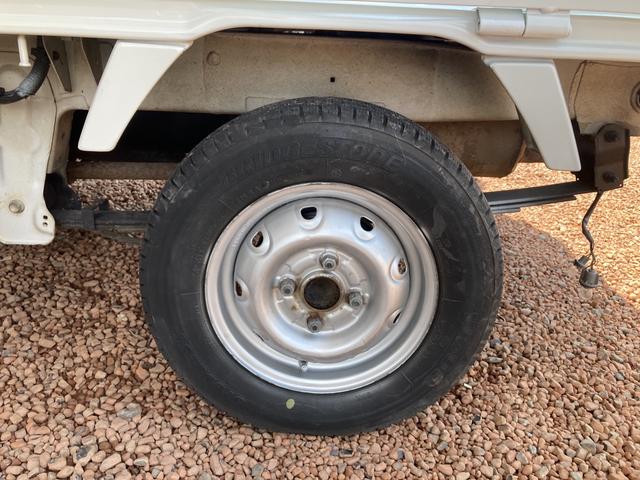 キャリイトラック 　４ＷＤ　軽トラック　ＭＴ　エアコン（14枚目）