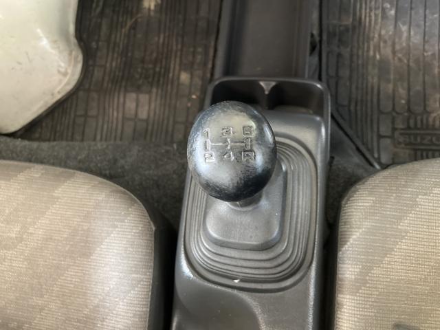 キャリイトラック 　４ＷＤ　軽トラック　ＭＴ　エアコン（24枚目）