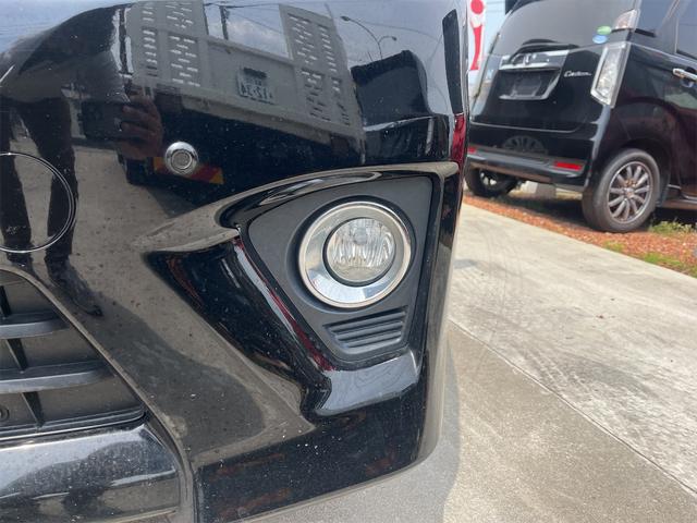アルファード ２４０Ｓ　ＥＴＣ　バックカメラ　ナビ　ＴＶ　クリアランスソナー　両側スライド・片側電動　オートライト　ＨＩＤ　スマートキー　電動格納ミラー　後席モニター　３列シート　オットマン　ＣＶＴ　アルミホイール　ＣＤ（33枚目）