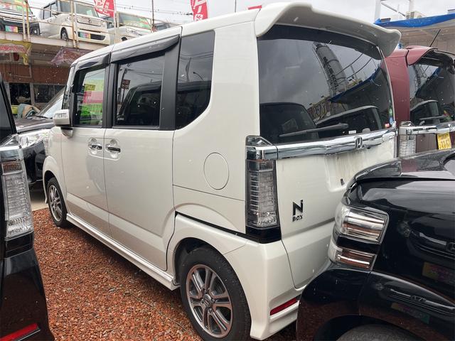 Ｎ－ＢＯＸカスタム Ｇ・Ｌパッケージ　ＥＴＣ　バックカメラ　両側スライド・片側電動　ナビ　ＴＶ　オートライト　ＨＩＤ　スマートキー　アイドリングストップ　電動格納ミラー　ベンチシート　ＣＶＴ　盗難防止システム　ＡＢＳ　ＥＳＣ　ＣＤ（15枚目）
